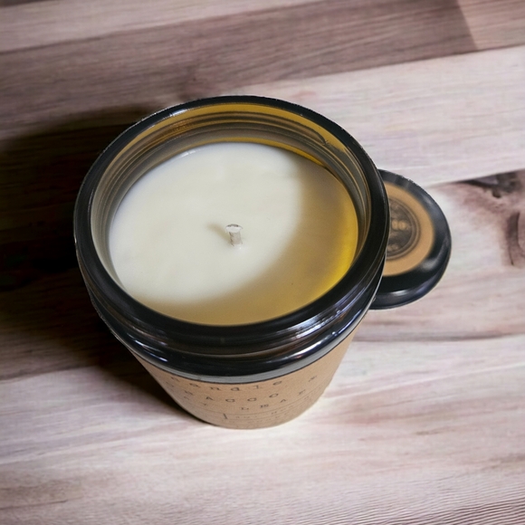 Hand Poured 6 oz Candle - Tobacco & Bay Leaf Scent - Picture 3 of 3